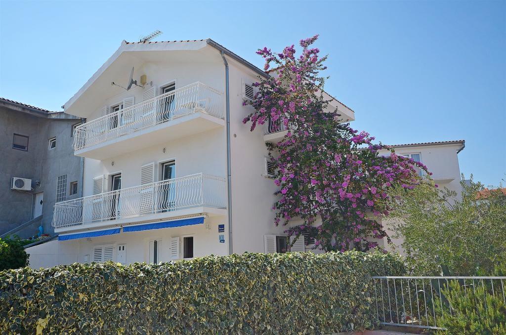 Apartments Sime Водице Екстериор снимка