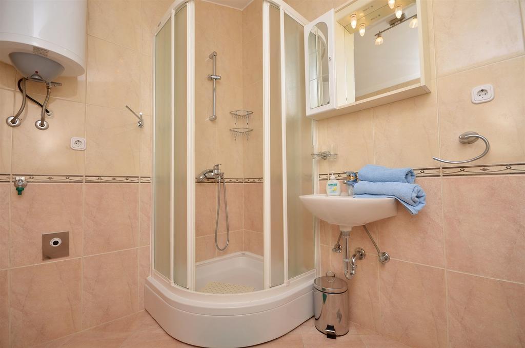 Apartments Sime Водице Екстериор снимка